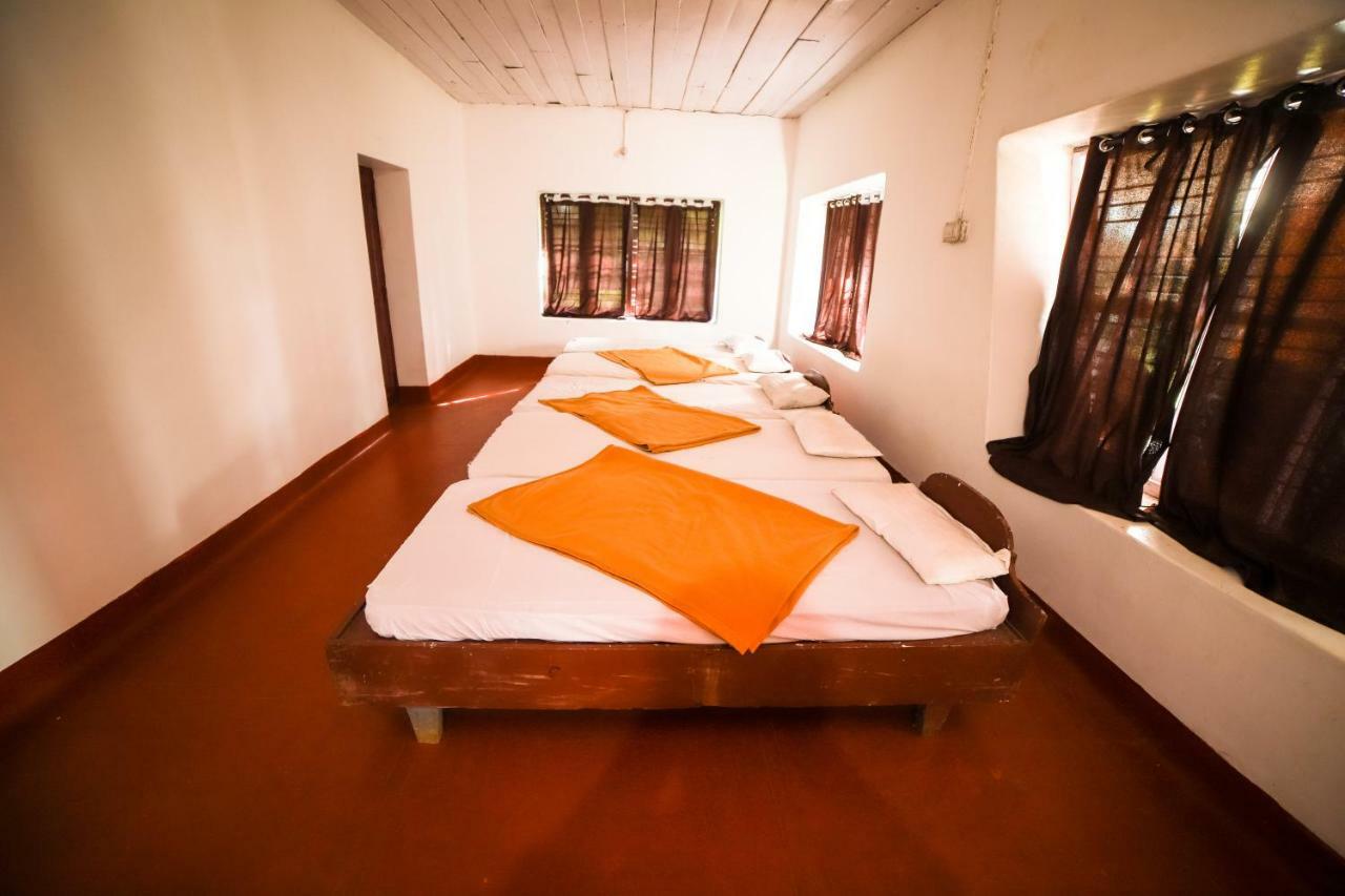 Misty Valley Hill Resorts Nelliyampathy 外观 照片